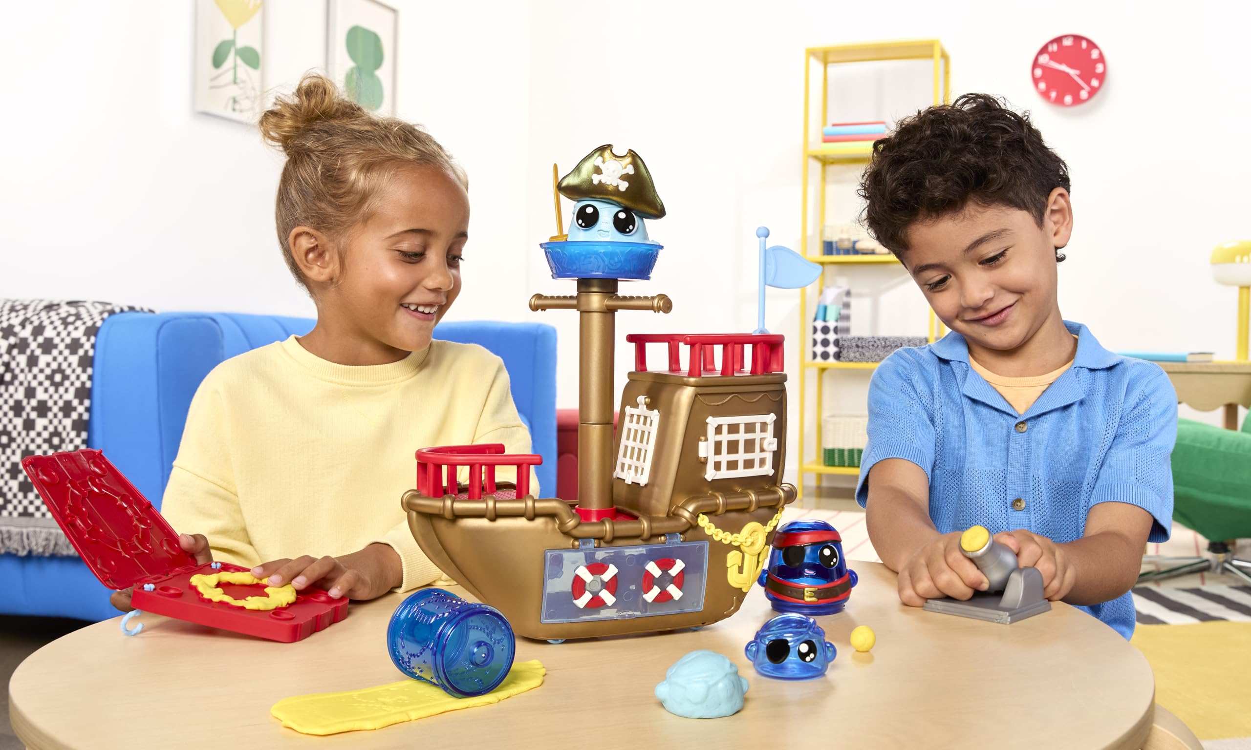 DohKins Pirate Ship Playset & Pirate - Dough Never Dries - Image 8