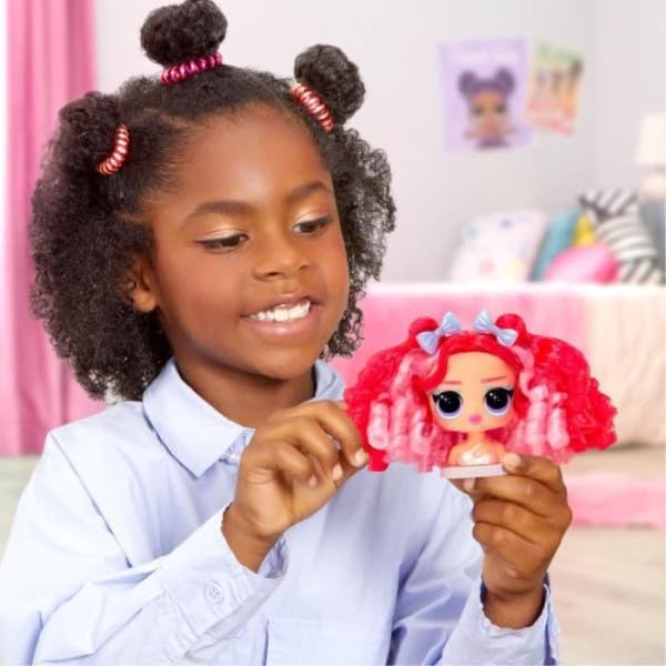 L.O.L. Surprise! Tweens Surprise Swap Styling Heads Including Fabulous Hair Accessories and Gorgeous Hair – Great Gift for Kids Ages 4+ (Assorted items) - Image 3