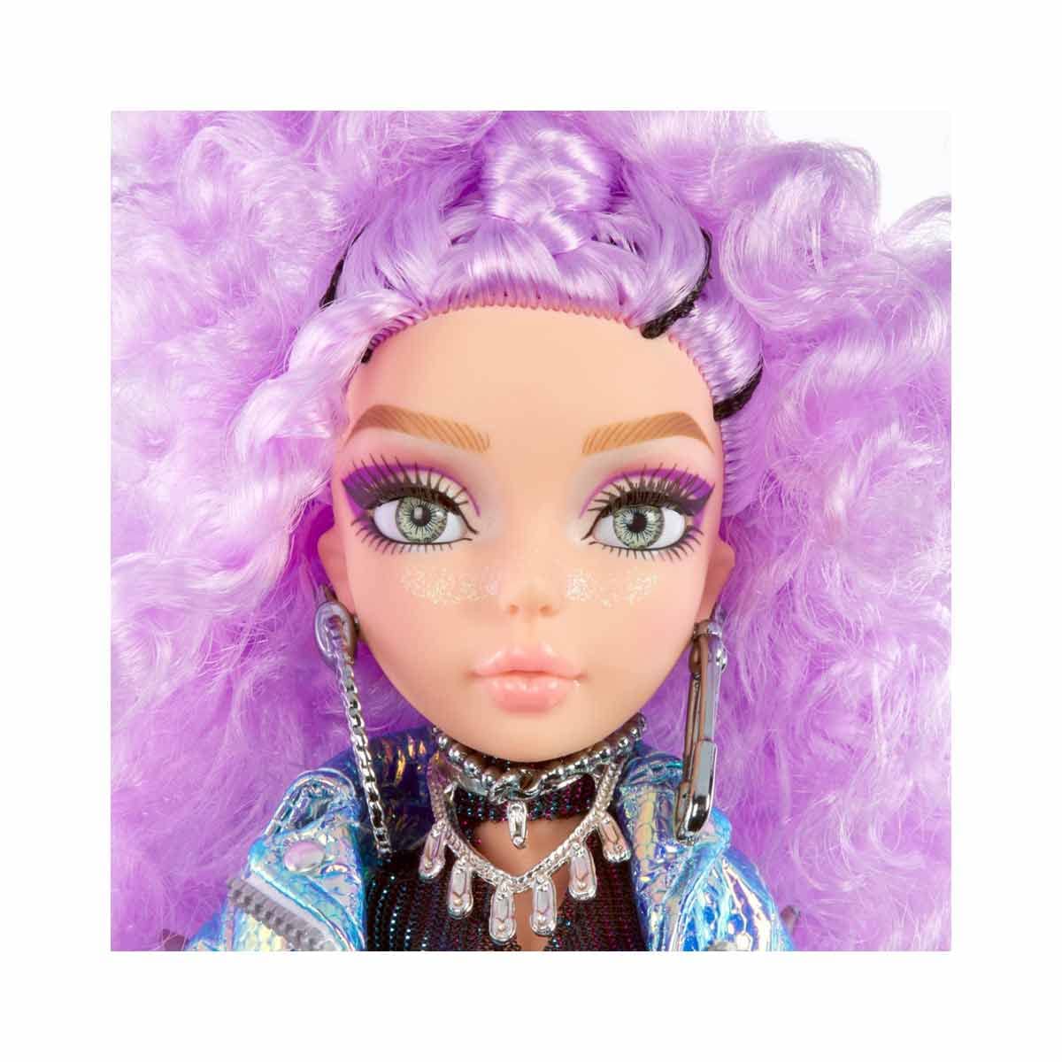 MERMAZE MERMAIDZ Color Change Riviera Mermaid Fashion Doll with Designer Outfit & Accessories, Stylish Hair & Sculpted Tail, Poseable, Toy Gift Girls Boys Collectors Ages 4 5 6 7 8 to 12+, 580812 - Image 4